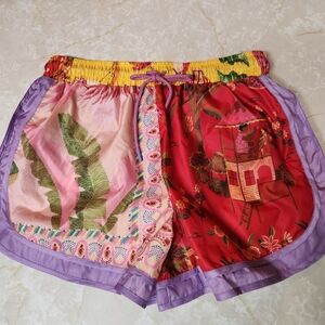 Farm Rio Mixed Scarves Nylon Shorts Sz Medium Vacation Tropical Artsy